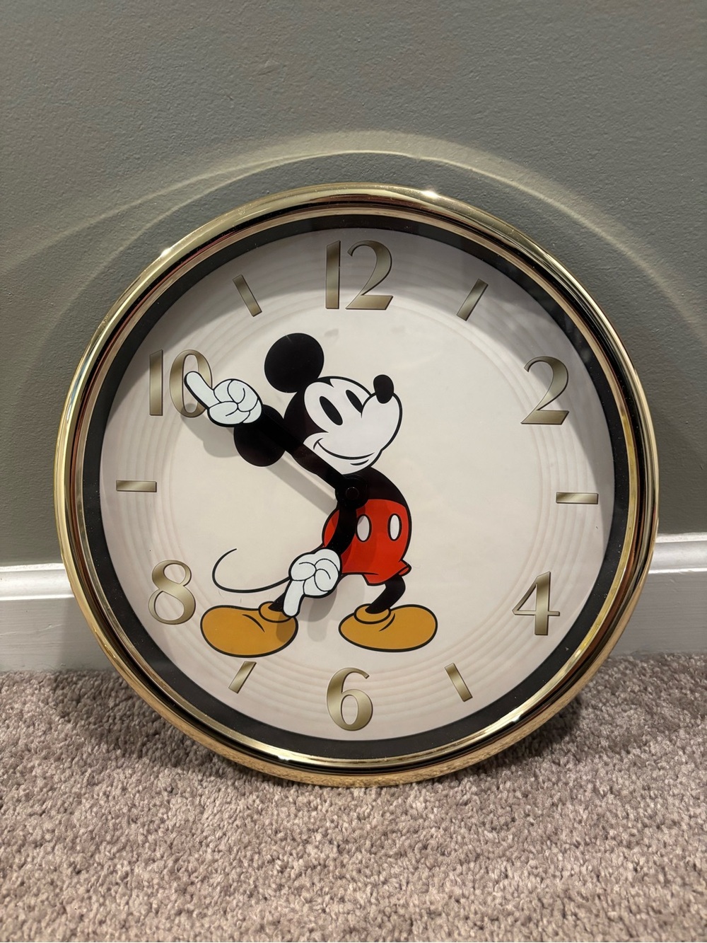 Disney Mickey Mouse Wall Clock Gold Tone Round Frame Disney Franchise Mk3096
